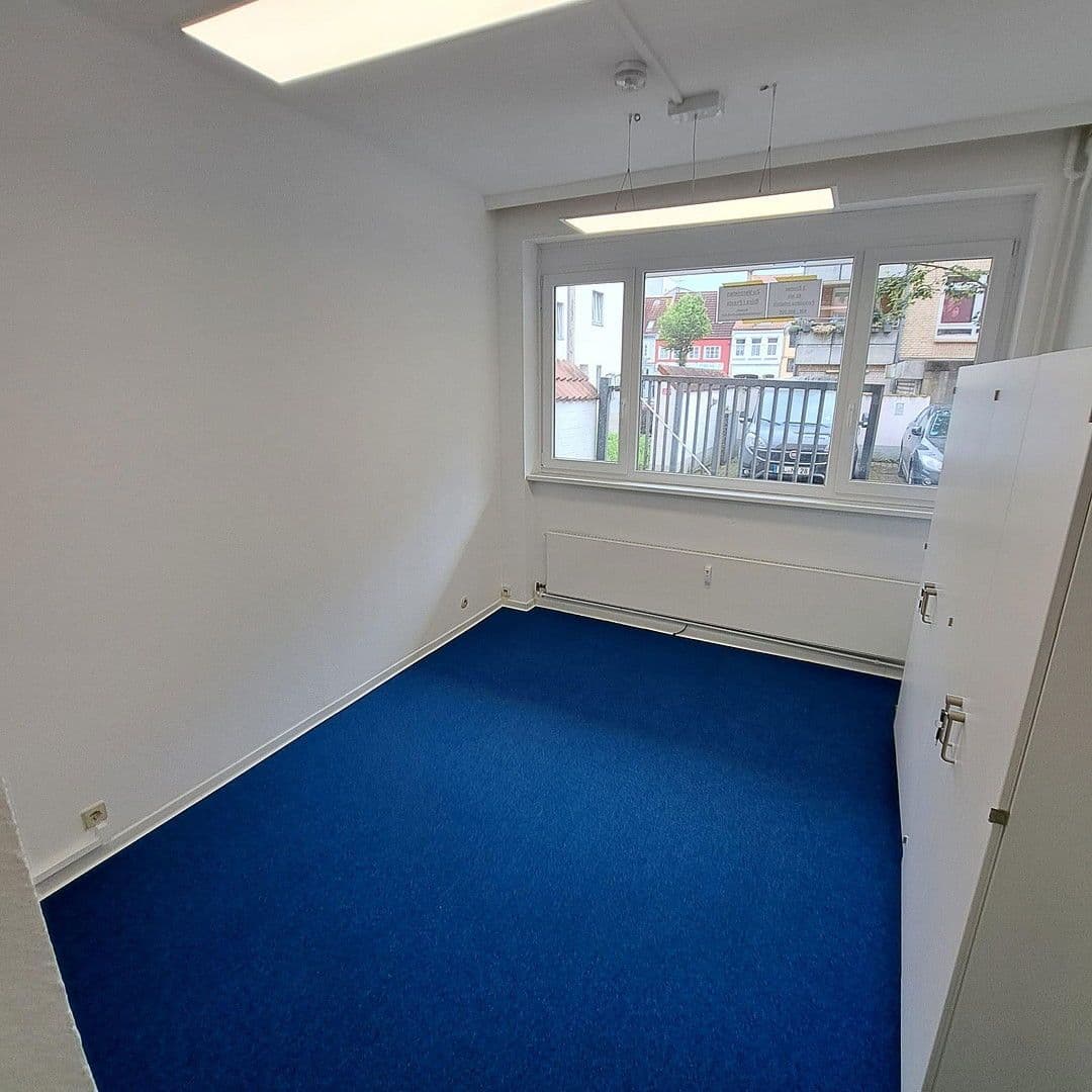 Pronájem kanceláře 62 m², Flensburg, Šlesvicko-Holštýnsko Pronájem kanceláře 62 m², Flensburg, Šlesvicko-Holštýnsko