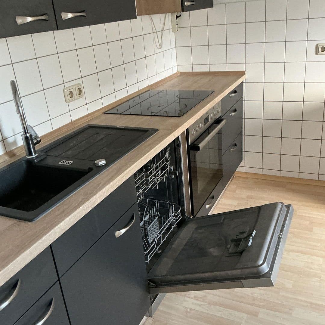 Pronájem domu 60 m², pozemek 510 m², Bärwinkelstrasse 24, Arnstadt, Durynsko Pronájem domu 60 m², pozemek 510 m², Bärwinkelstrasse 24, Arnstadt, Durynsko