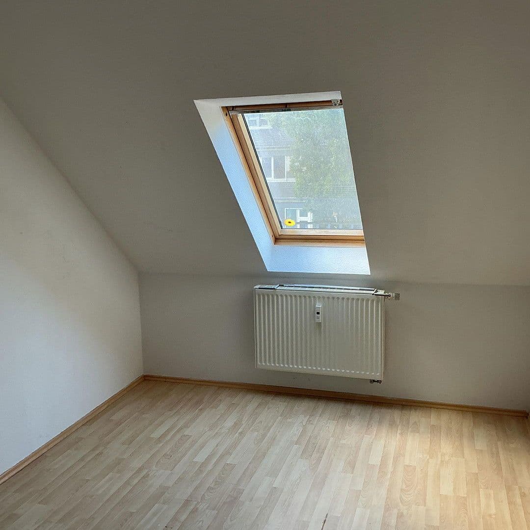 Pronájem domu 60 m², pozemek 510 m², Bärwinkelstrasse 24, Arnstadt, Durynsko Pronájem domu 60 m², pozemek 510 m², Bärwinkelstrasse 24, Arnstadt, Durynsko