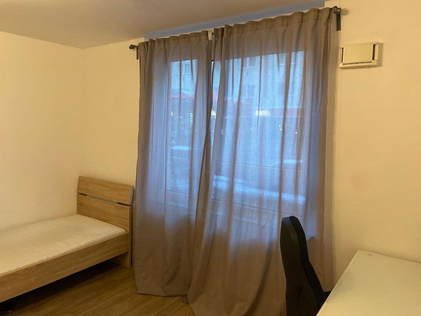 Pronájem bytu 1+1 21 m², Essenweinstraße 8, Nürnberg, Bavorsko Pronájem bytu 1+1 21 m², Essenweinstraße 8, Nürnberg, Bavorsko