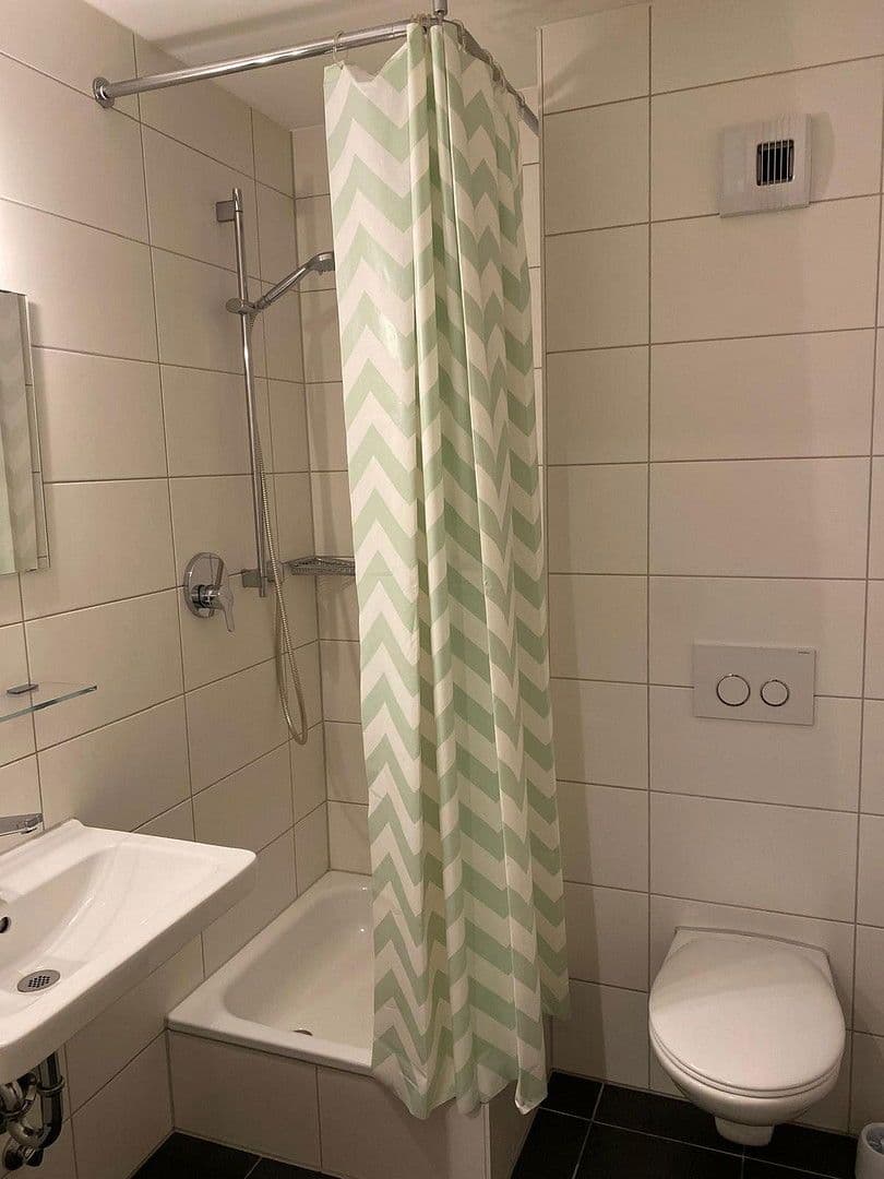 Pronájem bytu 1+1 21 m², Essenweinstraße 8, Nürnberg, Bavorsko Pronájem bytu 1+1 21 m², Essenweinstraße 8, Nürnberg, Bavorsko