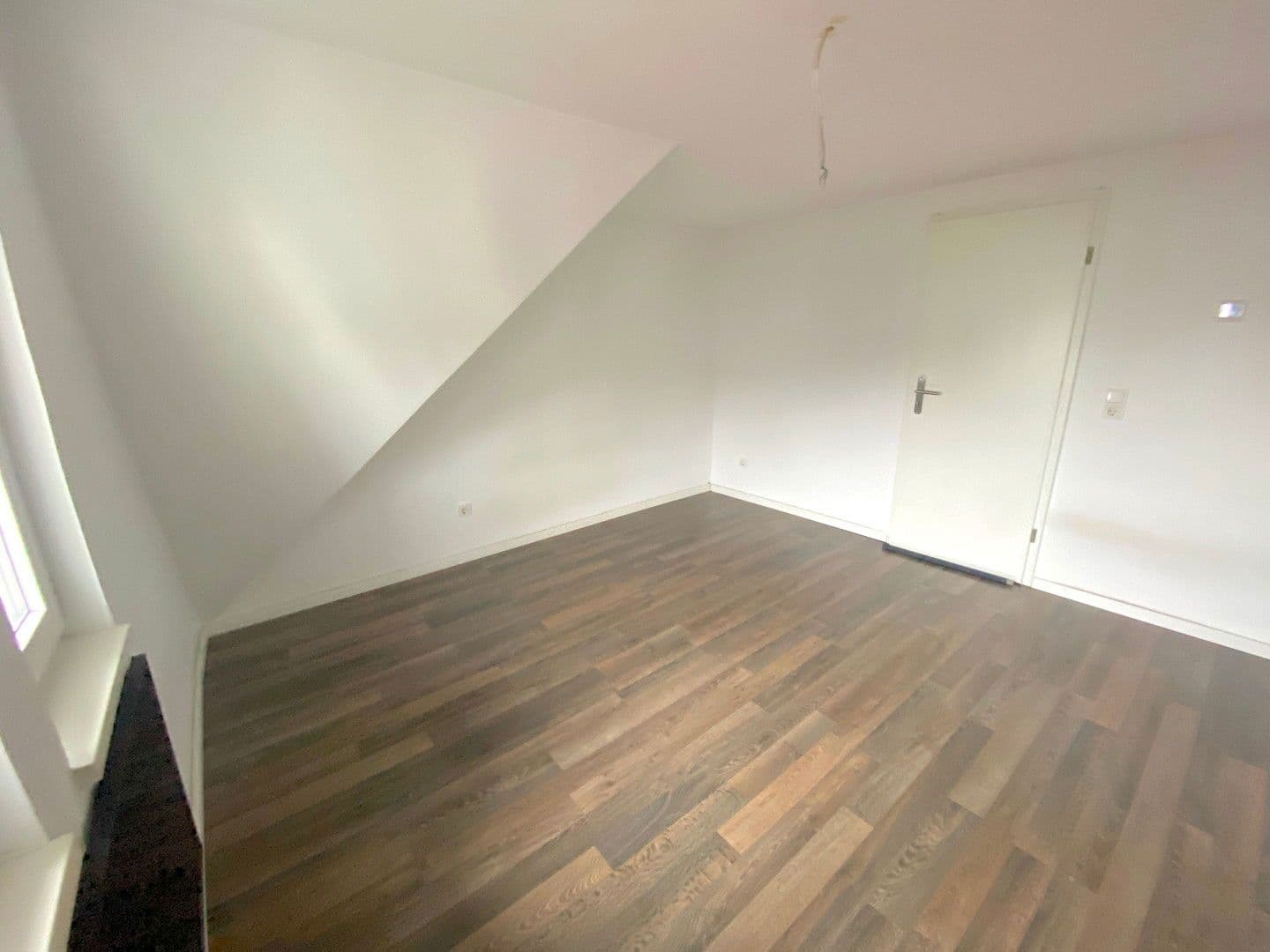 Pronájem bytu 3+1 70 m², Poststr.11, Dillenburg, Hessen Pronájem bytu 3+1 70 m², Poststr.11, Dillenburg, Hessen