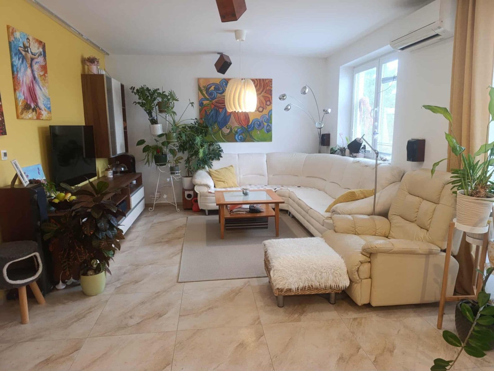 Prodej bytu 4+1 99 m², Tymiánová, Vrakuňa, Bratislavský kraj Prodej bytu 4+1 99 m², Tymiánová, Vrakuňa, Bratislavský kraj