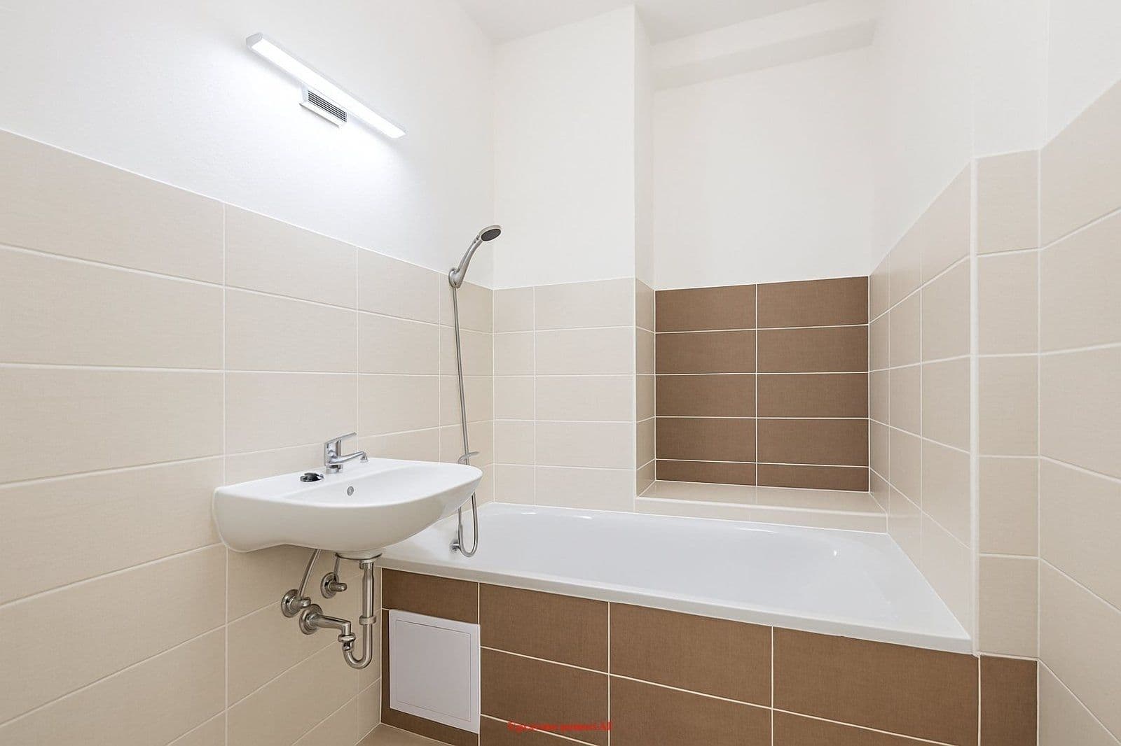 Pronájem bytu 2+1 57 m², tř. Osvobození, Karviná, Moravskoslezský kraj Pronájem bytu 2+1 57 m², tř. Osvobození, Karviná, Moravskoslezský kraj