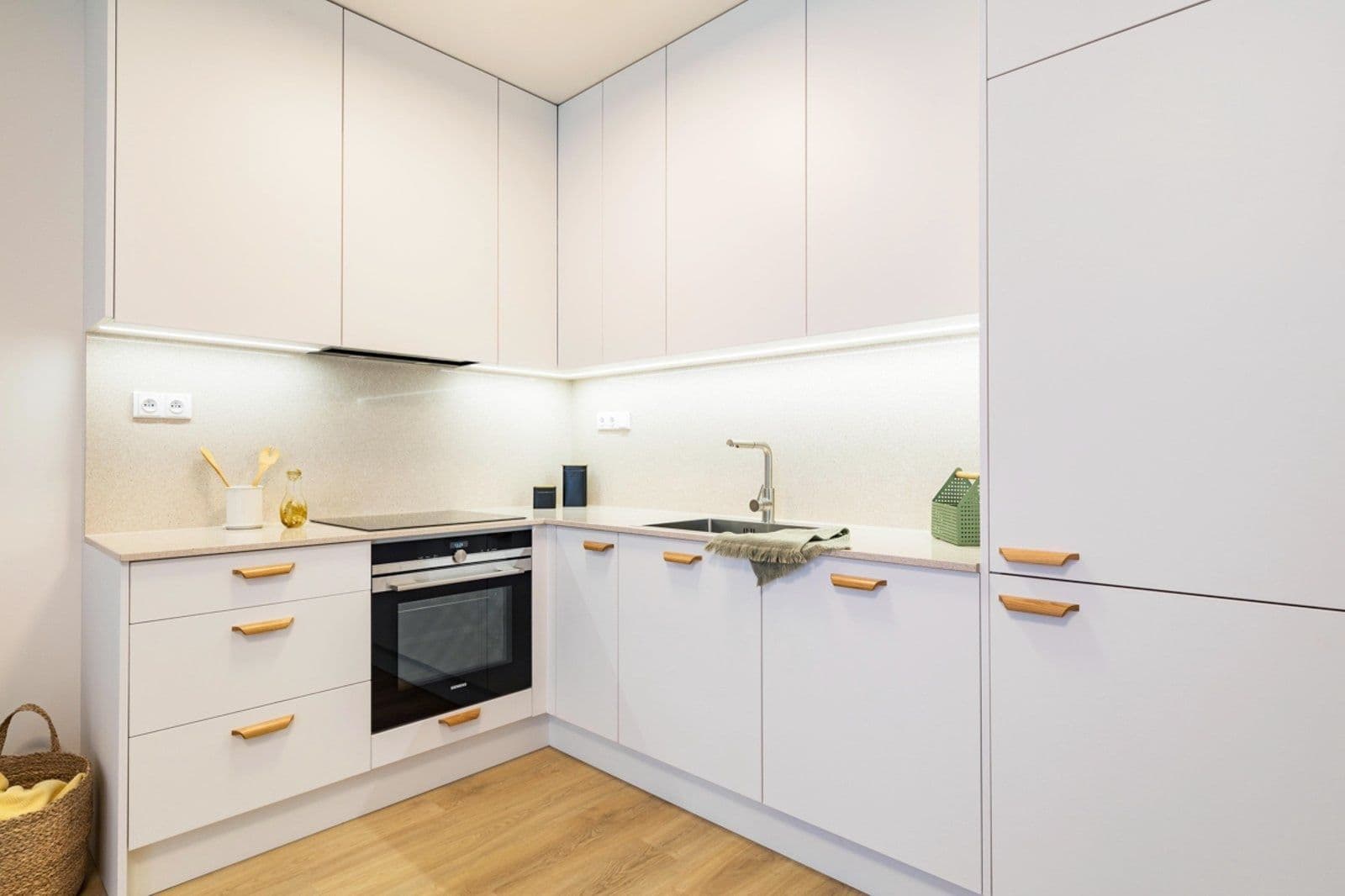 Pronájem bytu 1+kk 37 m², Vrbenského, Praha, Praha Pronájem bytu 1+kk 37 m², Vrbenského, Praha, Praha