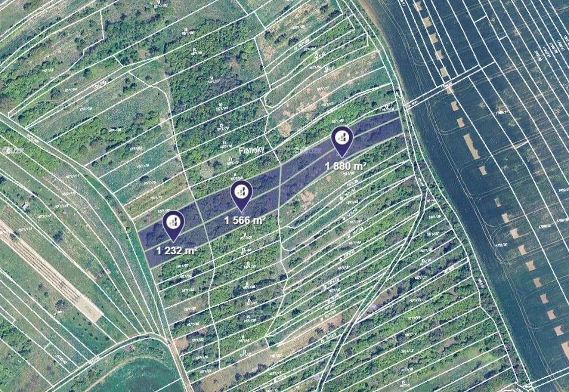 Prodej pozemku 4.678 m², Nosislav, Jihomoravský kraj Prodej pozemku 4.678 m², Nosislav, Jihomoravský kraj