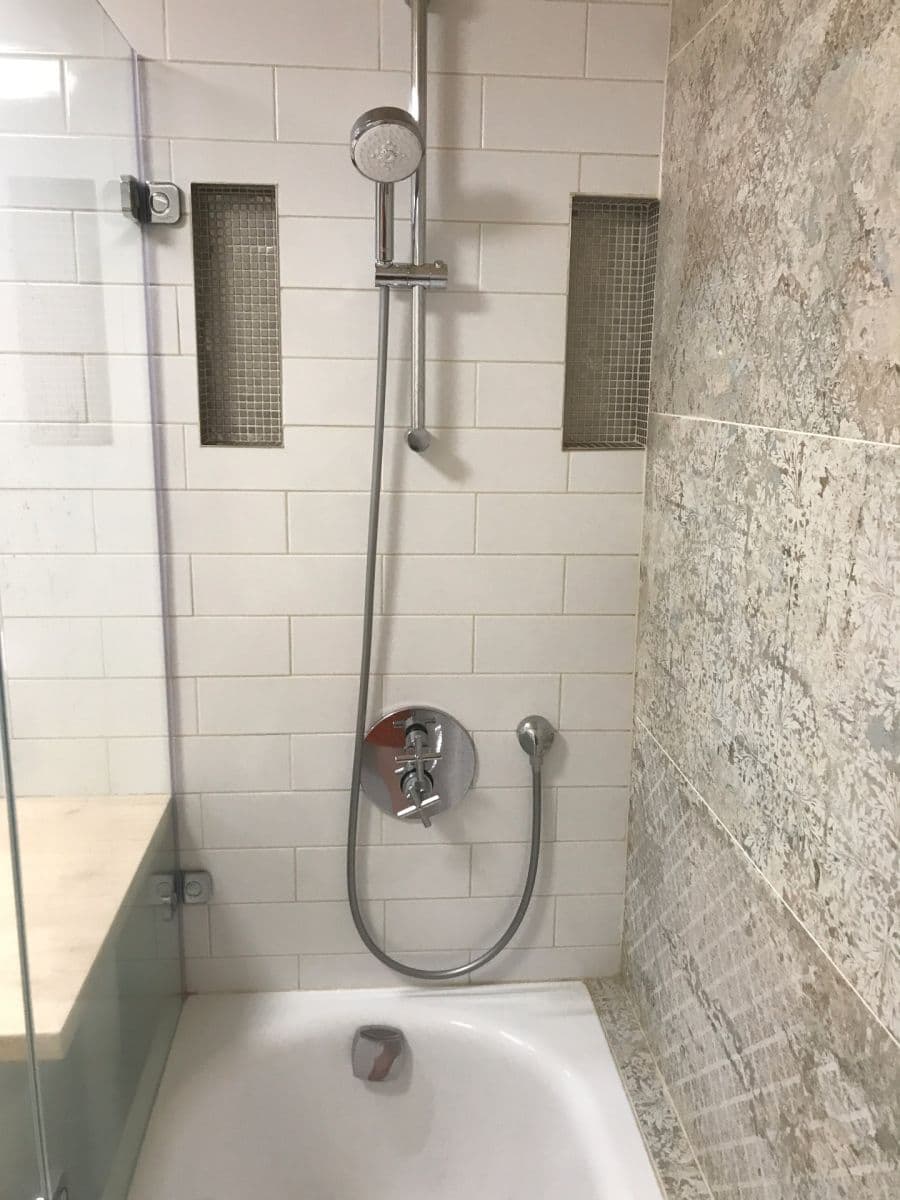 Pronájem bytu 1+kk 45 m², Ambrožova, Praha, Praha Pronájem bytu 1+kk 45 m², Ambrožova, Praha, Praha