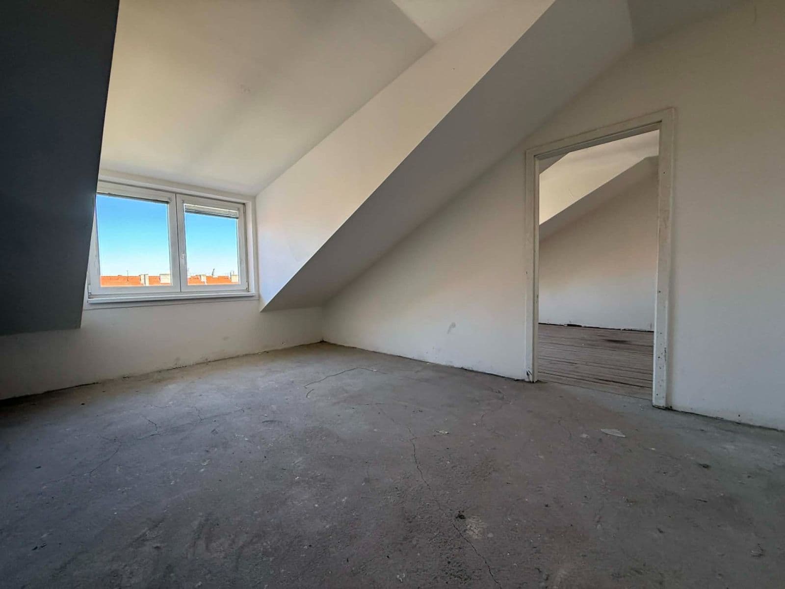 Prodej bytu 2+kk 67 m², Jeseniova, Praha, Praha Prodej bytu 2+kk 67 m², Jeseniova, Praha, Praha