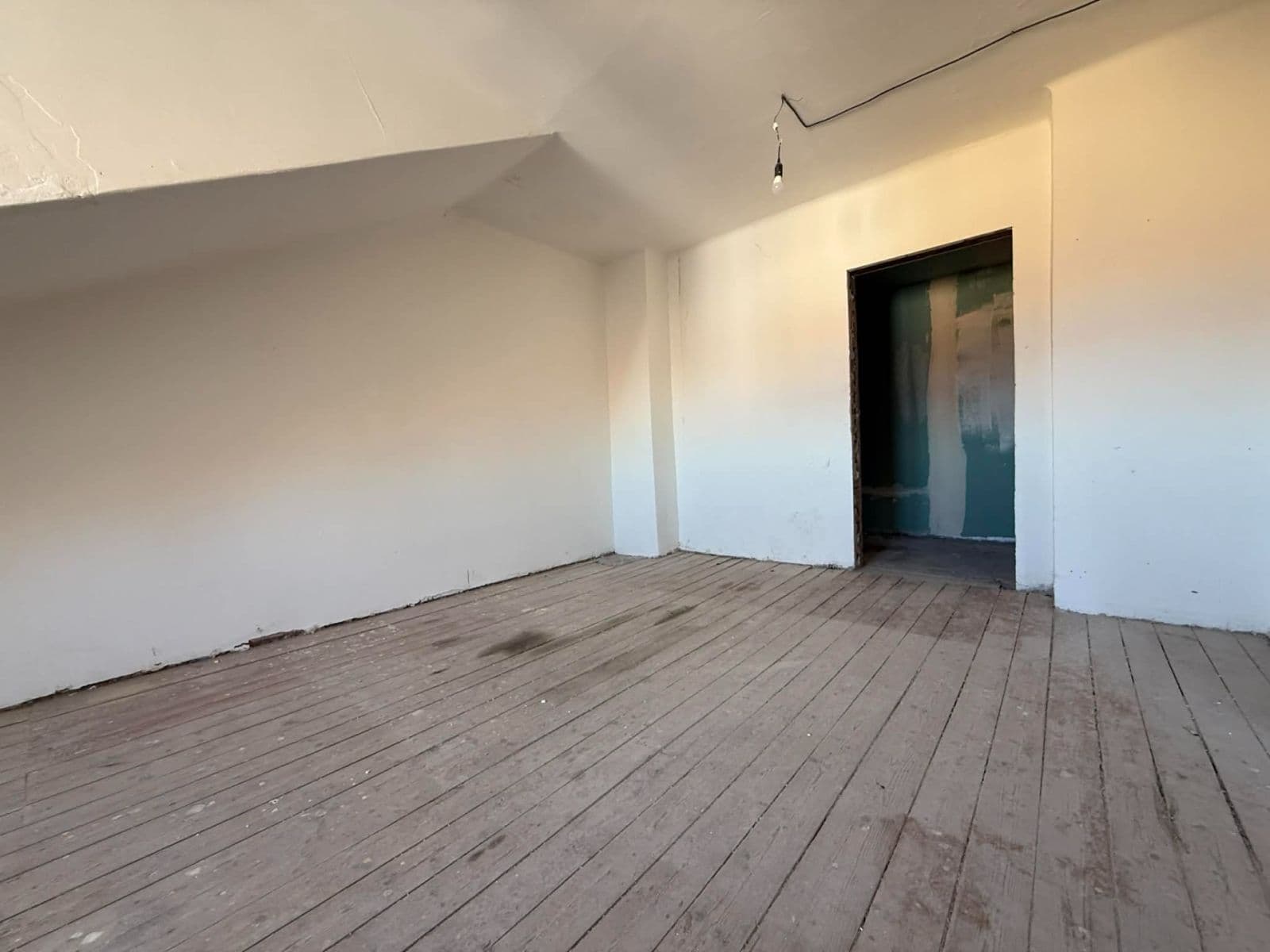 Prodej bytu 2+kk 67 m², Jeseniova, Praha, Praha Prodej bytu 2+kk 67 m², Jeseniova, Praha, Praha