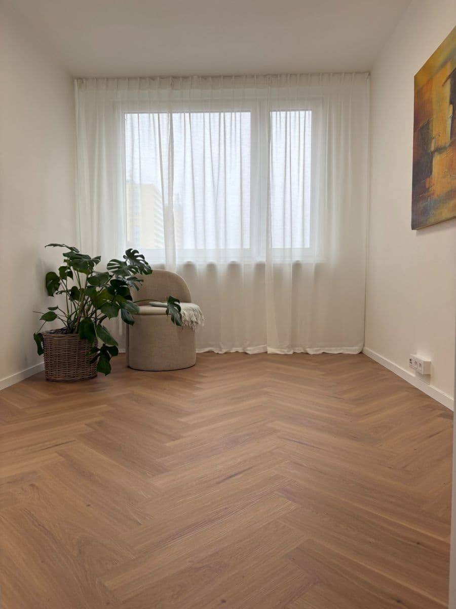 Prodej bytu 2+kk 43 m², Plickova, Praha, Praha Prodej bytu 2+kk 43 m², Plickova, Praha, Praha