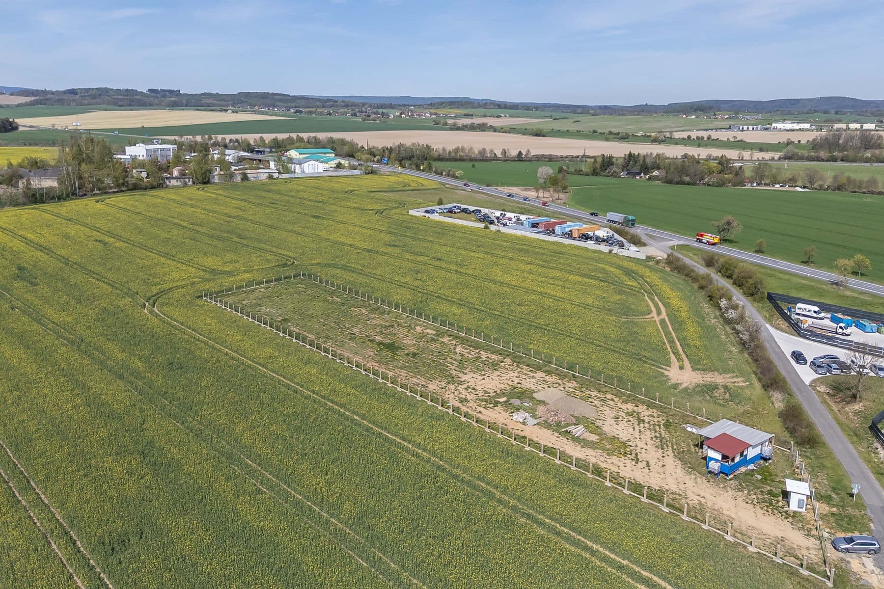 Prodej pozemku 6.839 m², Drásov, Jihomoravský kraj Prodej pozemku 6.839 m², Drásov, Jihomoravský kraj