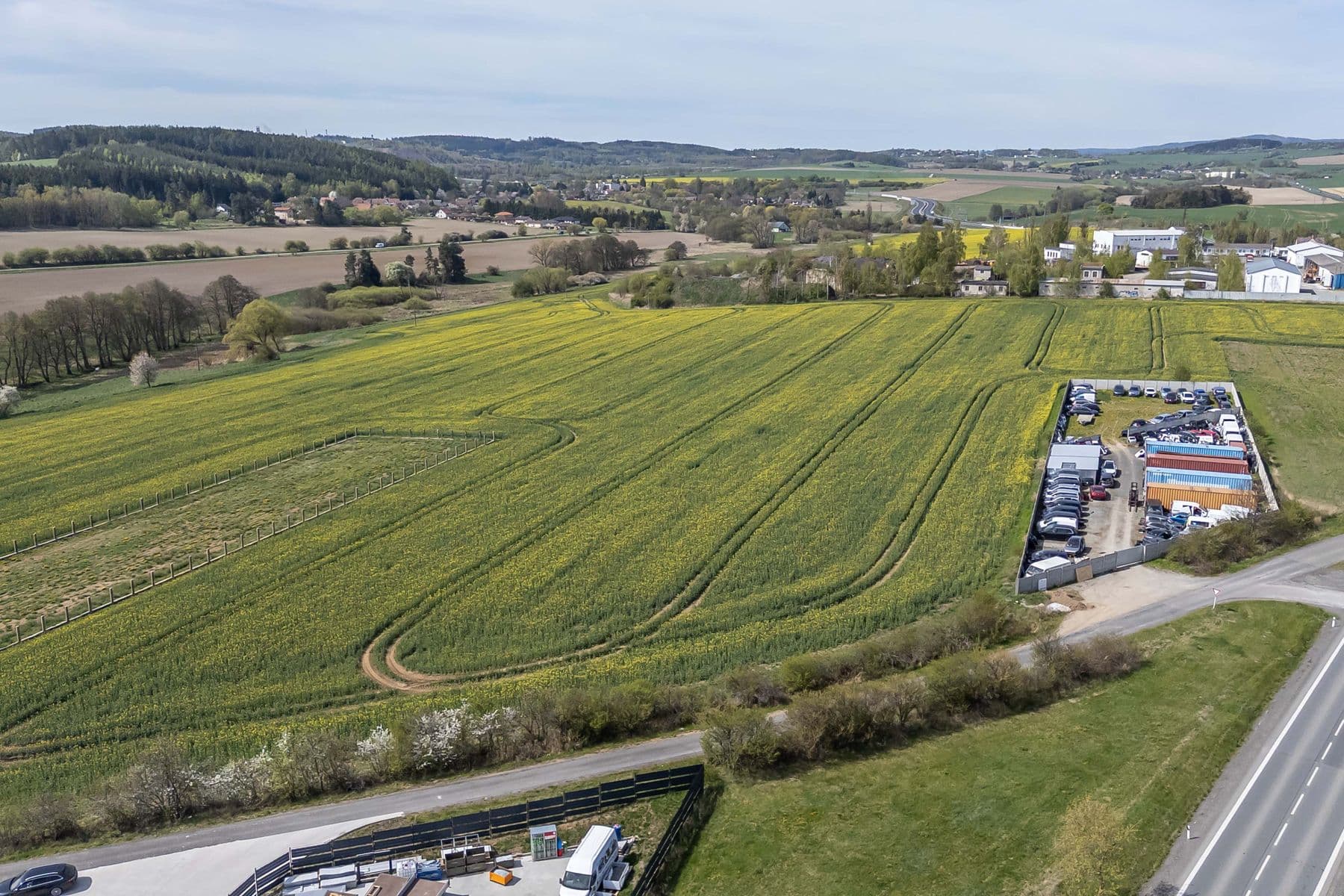 Prodej pozemku 6.839 m², Drásov, Jihomoravský kraj Prodej pozemku 6.839 m², Drásov, Jihomoravský kraj