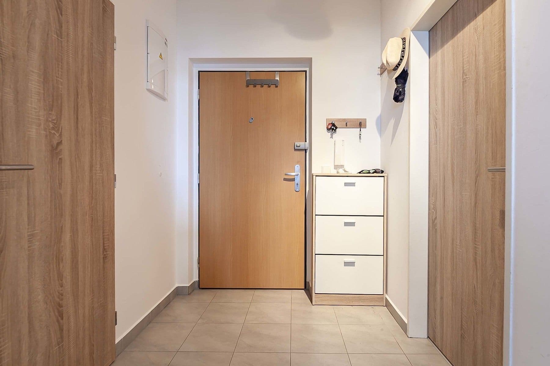 Prodej bytu 2+kk 82 m², Ecksteinova, Chýně, Středočeský kraj Prodej bytu 2+kk 82 m², Ecksteinova, Chýně, Středočeský kraj