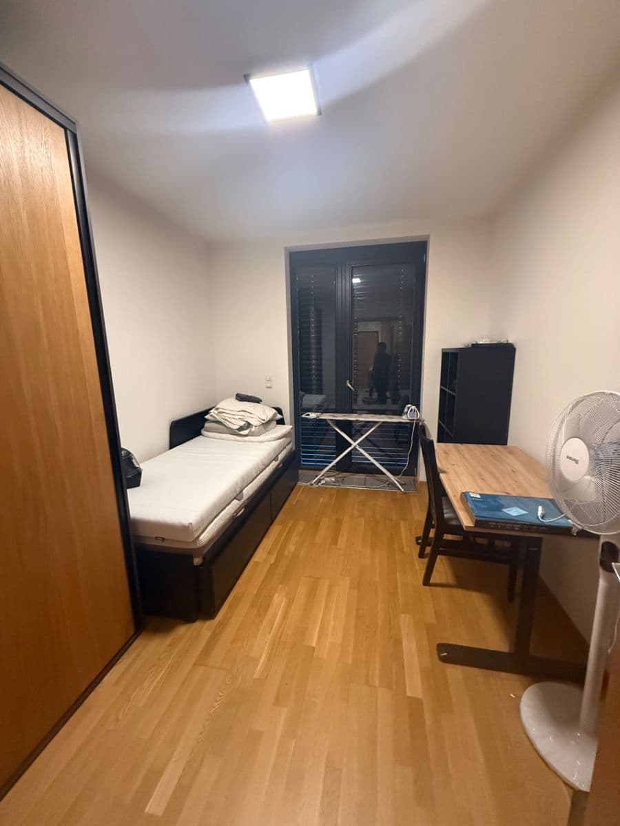Pronájem bytu 3+kk 80 m², Kouteckého, Praha, Praha Pronájem bytu 3+kk 80 m², Kouteckého, Praha, Praha