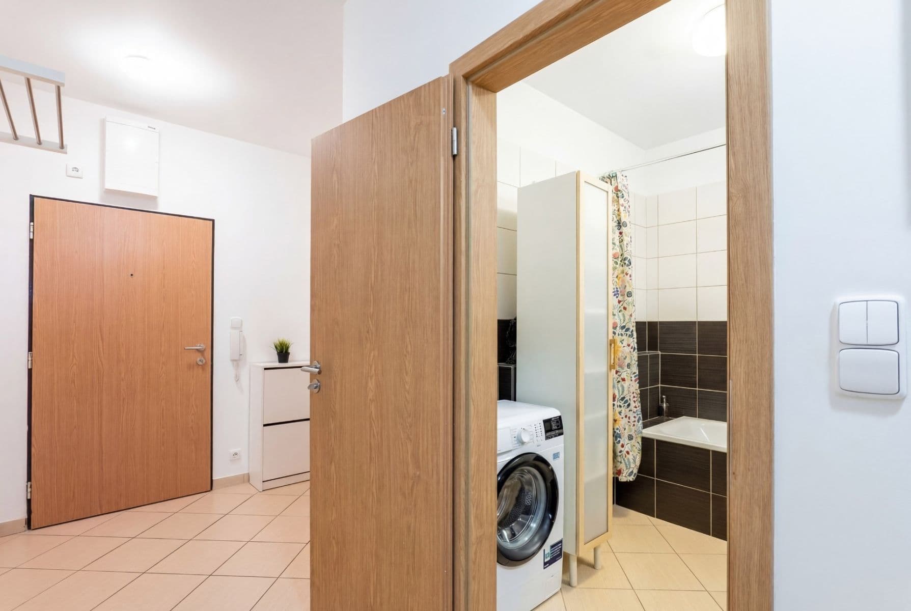 Prodej bytu 2+kk 59 m², Pod Harfou, Praha, Praha Prodej bytu 2+kk 59 m², Pod Harfou, Praha, Praha