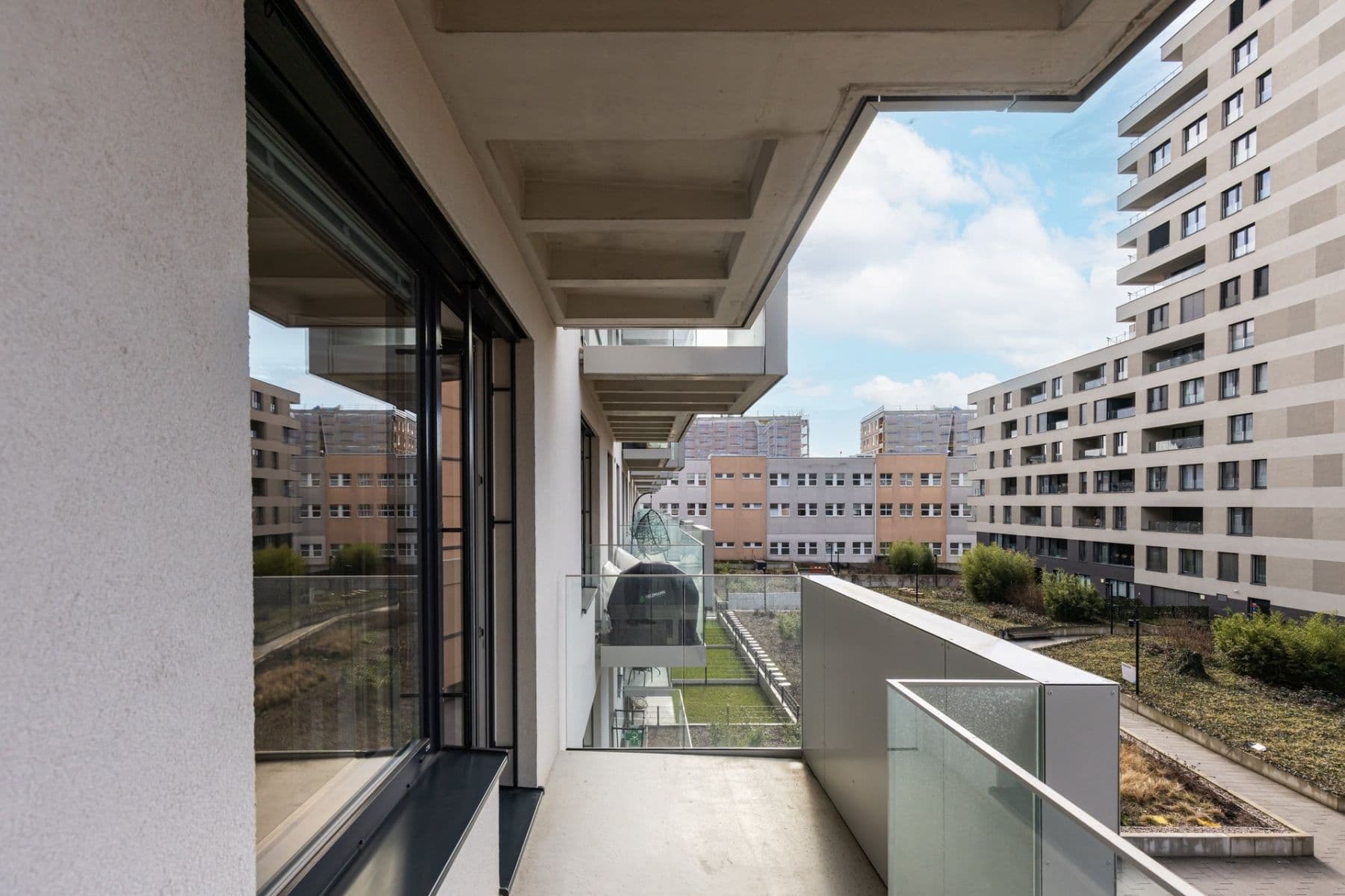 Pronájem bytu 1+kk 37 m², Fafkových, Praha, Praha Pronájem bytu 1+kk 37 m², Fafkových, Praha, Praha