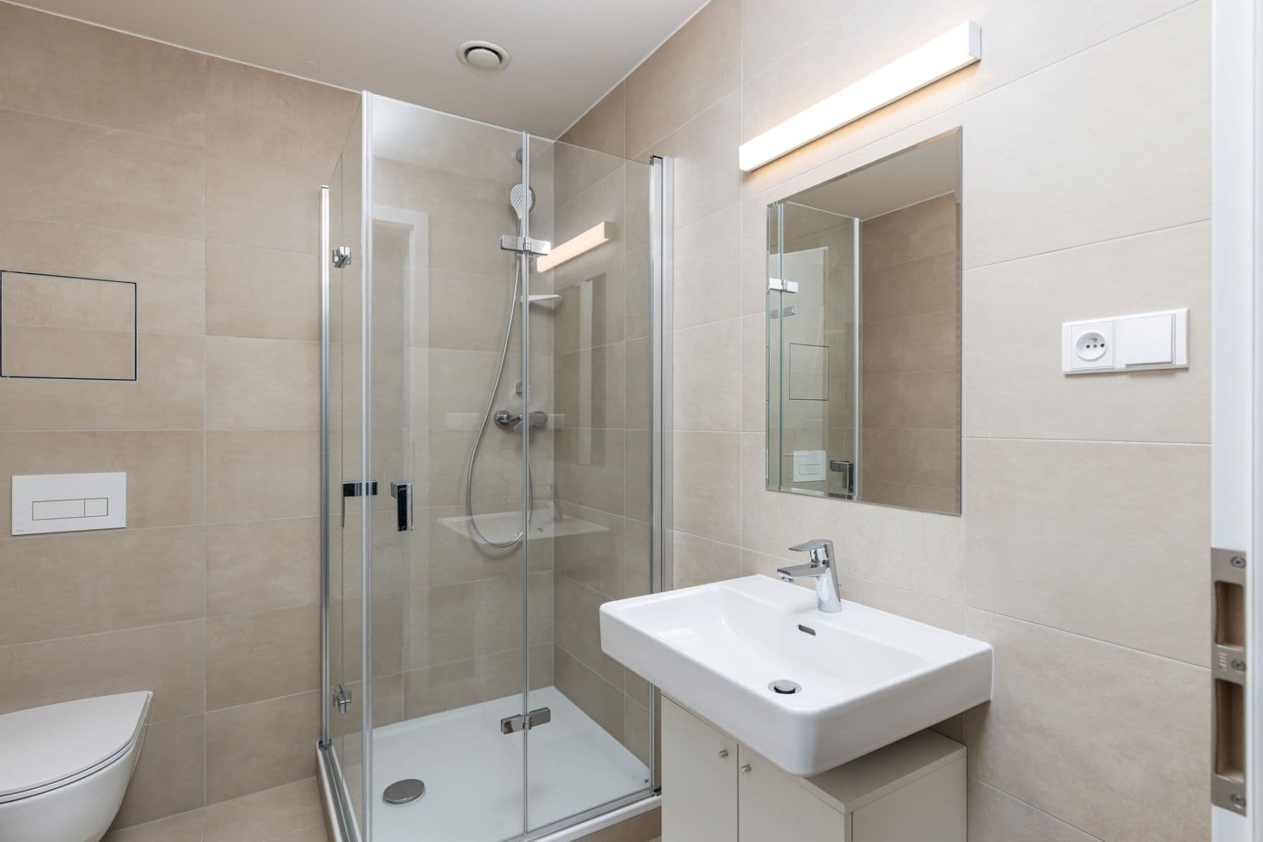 Pronájem bytu 1+kk 37 m², Fafkových, Praha, Praha Pronájem bytu 1+kk 37 m², Fafkových, Praha, Praha