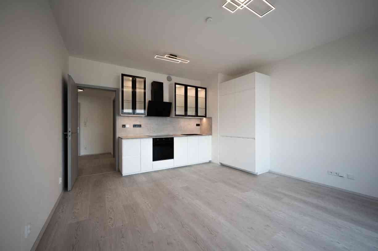 Pronájem bytu 2+kk 80 m², Nové sady, Brno, Jihomoravský kraj Pronájem bytu 2+kk 80 m², Nové sady, Brno, Jihomoravský kraj