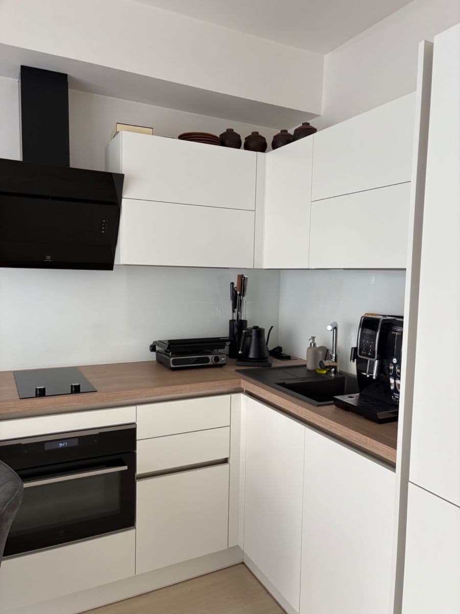 Pronájem bytu 1+kk 36 m², Toufarova, Praha, Praha Pronájem bytu 1+kk 36 m², Toufarova, Praha, Praha