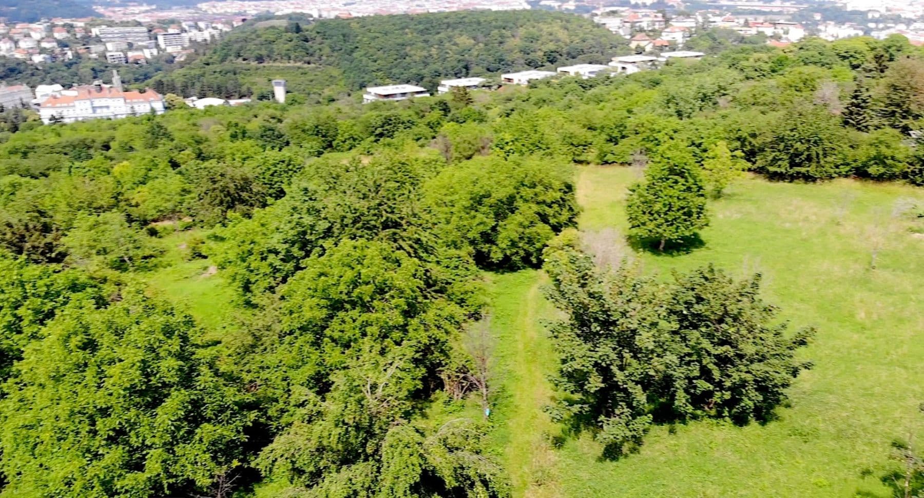 Prodej pozemku 18.966 m², Praha, Praha Prodej pozemku 18.966 m², Praha, Praha