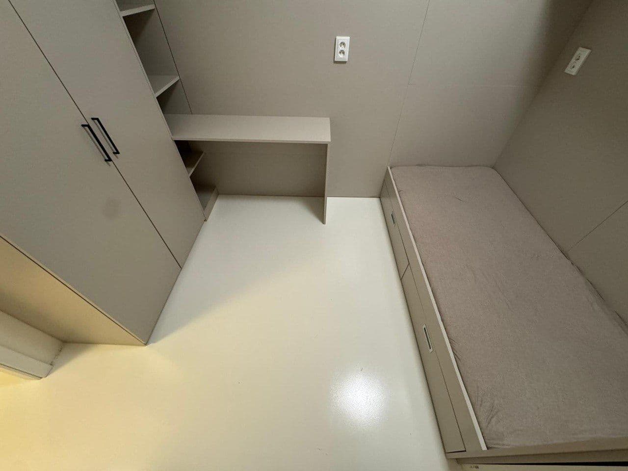 Pronájem bytu 2+1 55 m², Sokolská, Praha, Praha Pronájem bytu 2+1 55 m², Sokolská, Praha, Praha