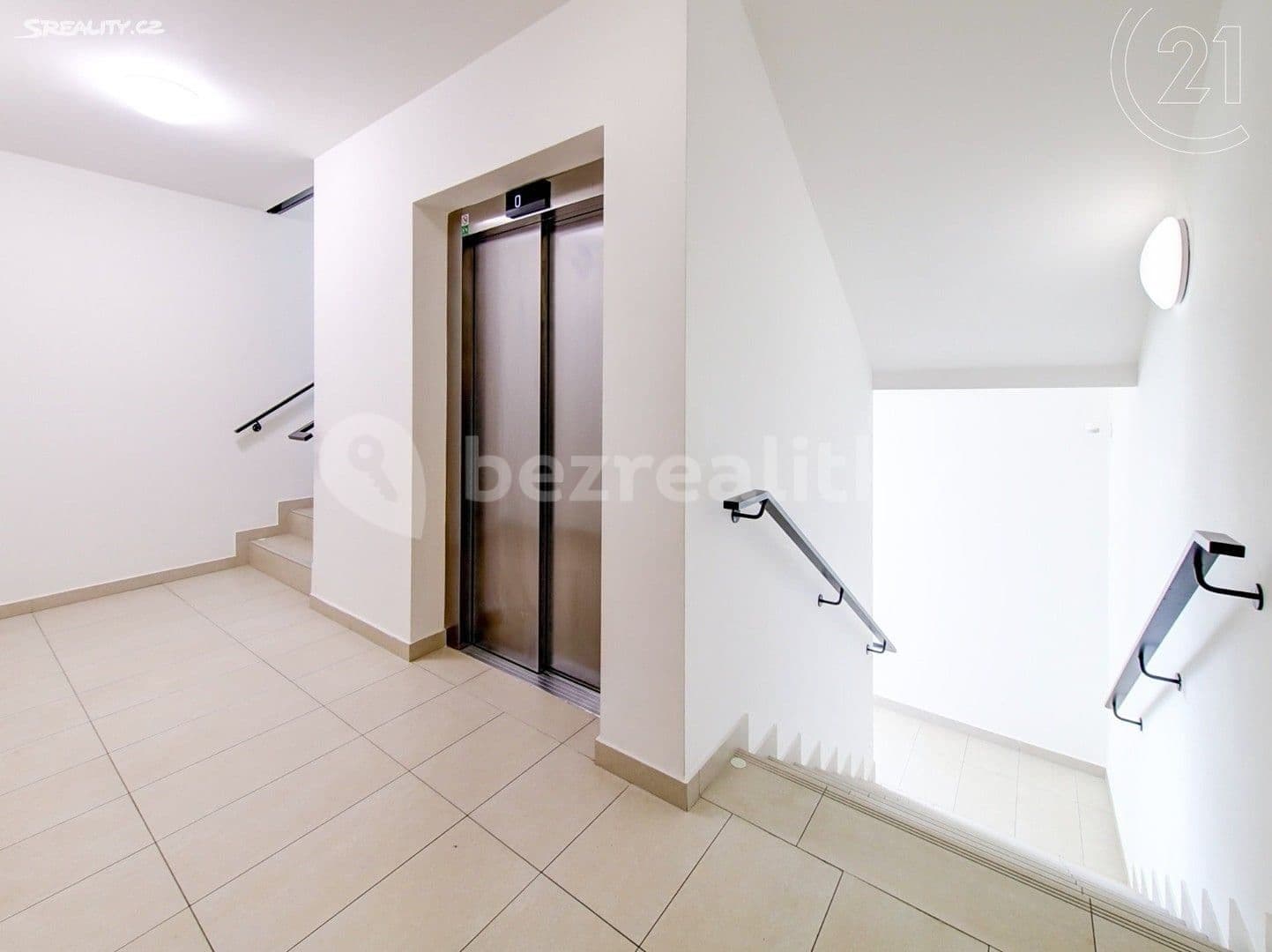Prodej bytu 2+kk 50 m², Miroslava Hajna, Praha, Praha Prodej bytu 2+kk 50 m², Miroslava Hajna, Praha, Praha