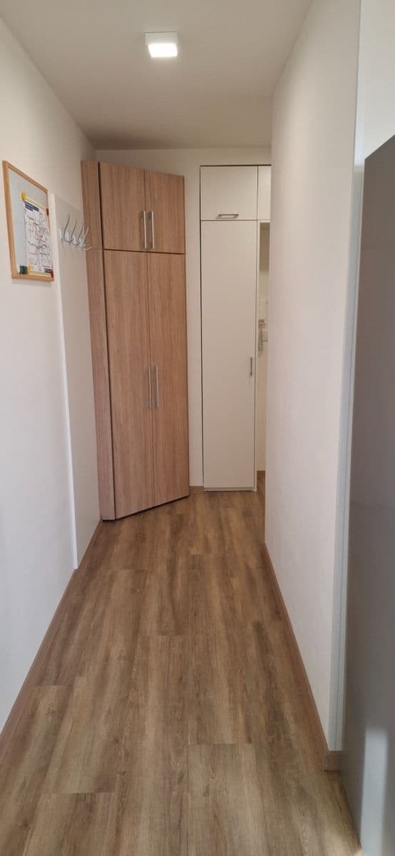 Prodej bytu 2+1 49 m², U Mrázovky, Praha, Praha Prodej bytu 2+1 49 m², U Mrázovky, Praha, Praha