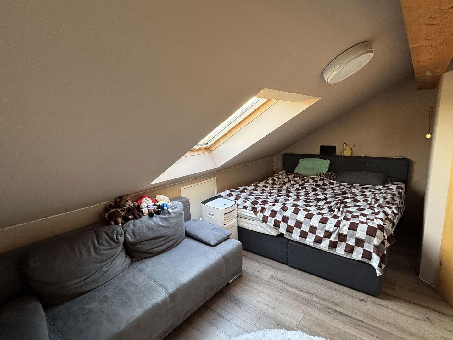 Prodej domu 130 m², pozemek 299 m², Hoppegarten, Braniborsko Prodej domu 130 m², pozemek 299 m², Hoppegarten, Braniborsko