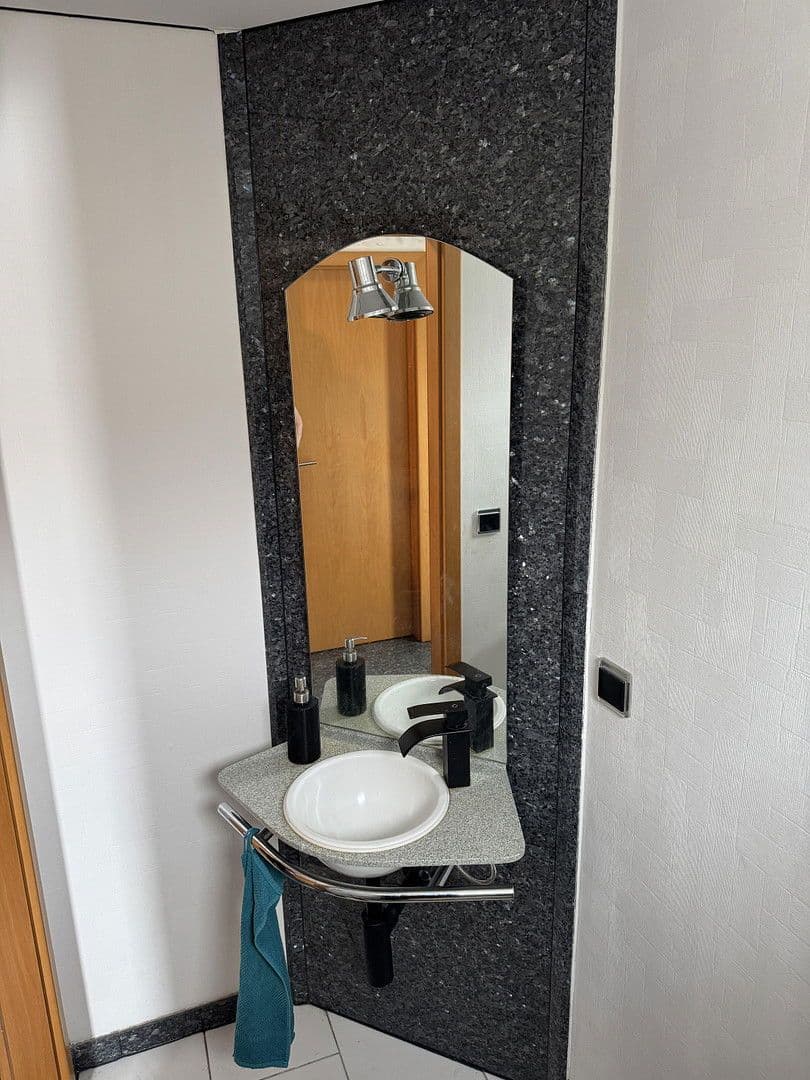 Prodej domu 130 m², pozemek 299 m², Hoppegarten, Braniborsko Prodej domu 130 m², pozemek 299 m², Hoppegarten, Braniborsko