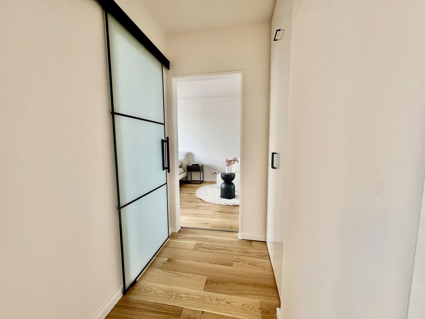 Prodej bytu 2+1 60 m², Kölner Str. 44, Postanschrift, Düsseldorf, Severní Porýní-Vestfálsko Prodej bytu 2+1 60 m², Kölner Str. 44, Postanschrift, Düsseldorf, Severní Porýní-Vestfálsko