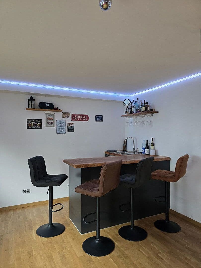 Prodej domu 187 m², pozemek 596 m², Lobbach, Bádensko-Württembersko Prodej domu 187 m², pozemek 596 m², Lobbach, Bádensko-Württembersko