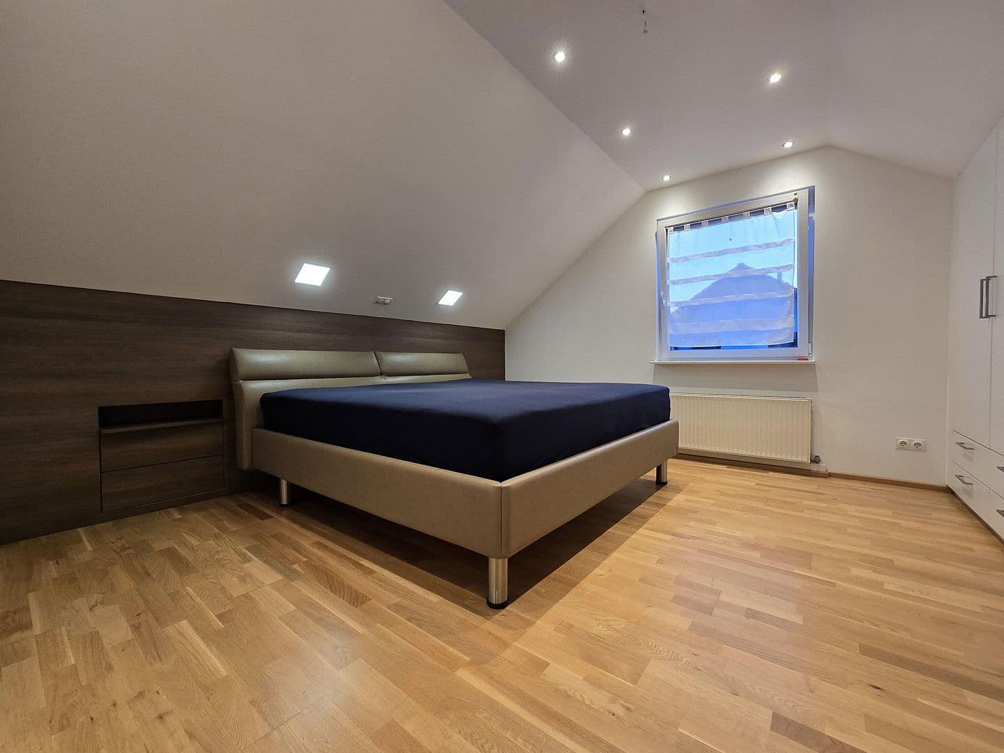 Prodej domu 187 m², pozemek 596 m², Lobbach, Bádensko-Württembersko Prodej domu 187 m², pozemek 596 m², Lobbach, Bádensko-Württembersko