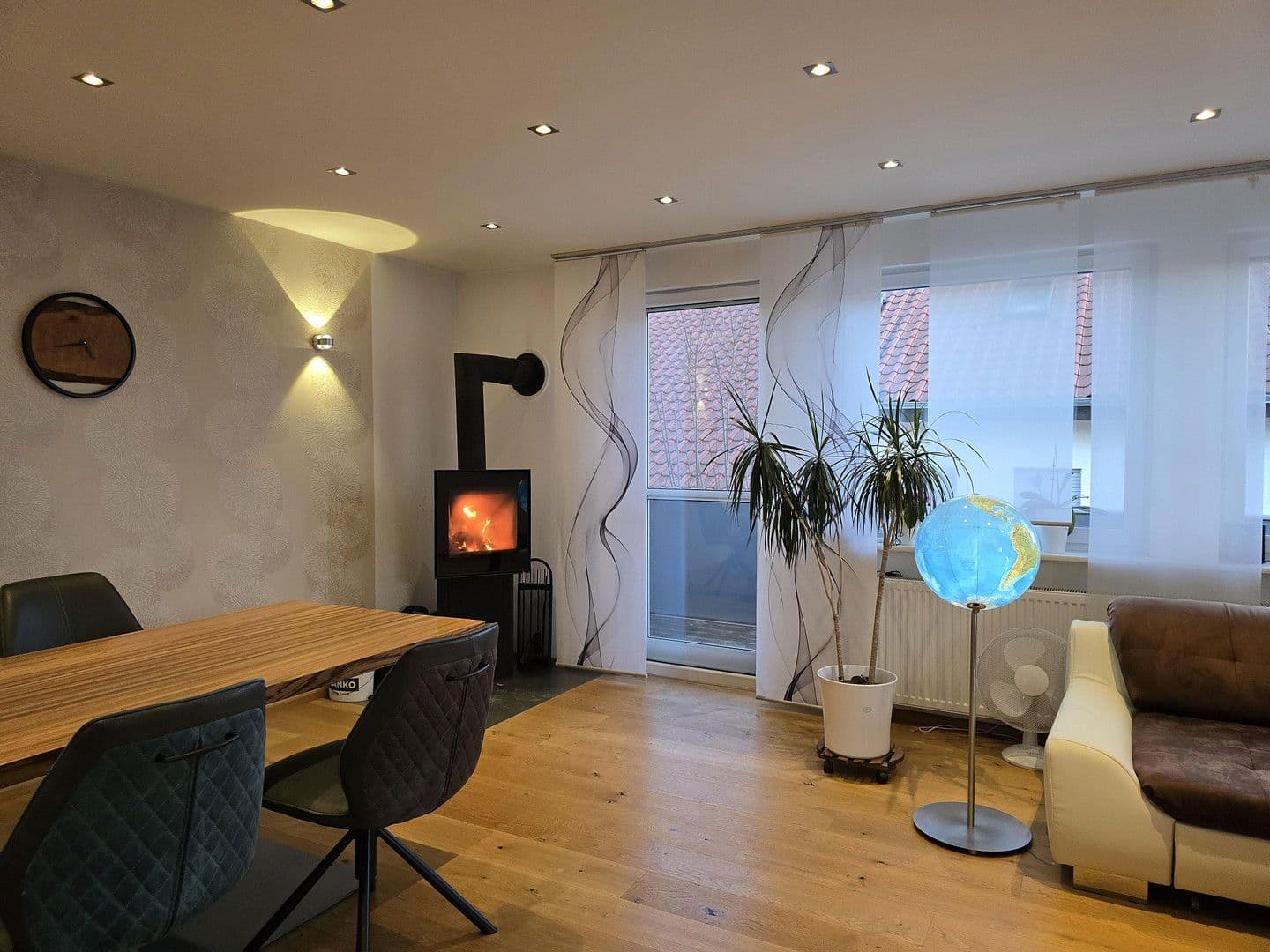 Prodej domu 187 m², pozemek 596 m², Lobbach, Bádensko-Württembersko Prodej domu 187 m², pozemek 596 m², Lobbach, Bádensko-Württembersko