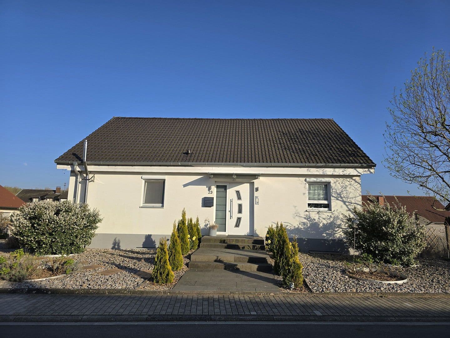 Prodej domu 187 m², pozemek 596 m², Lobbach, Bádensko-Württembersko Prodej domu 187 m², pozemek 596 m², Lobbach, Bádensko-Württembersko