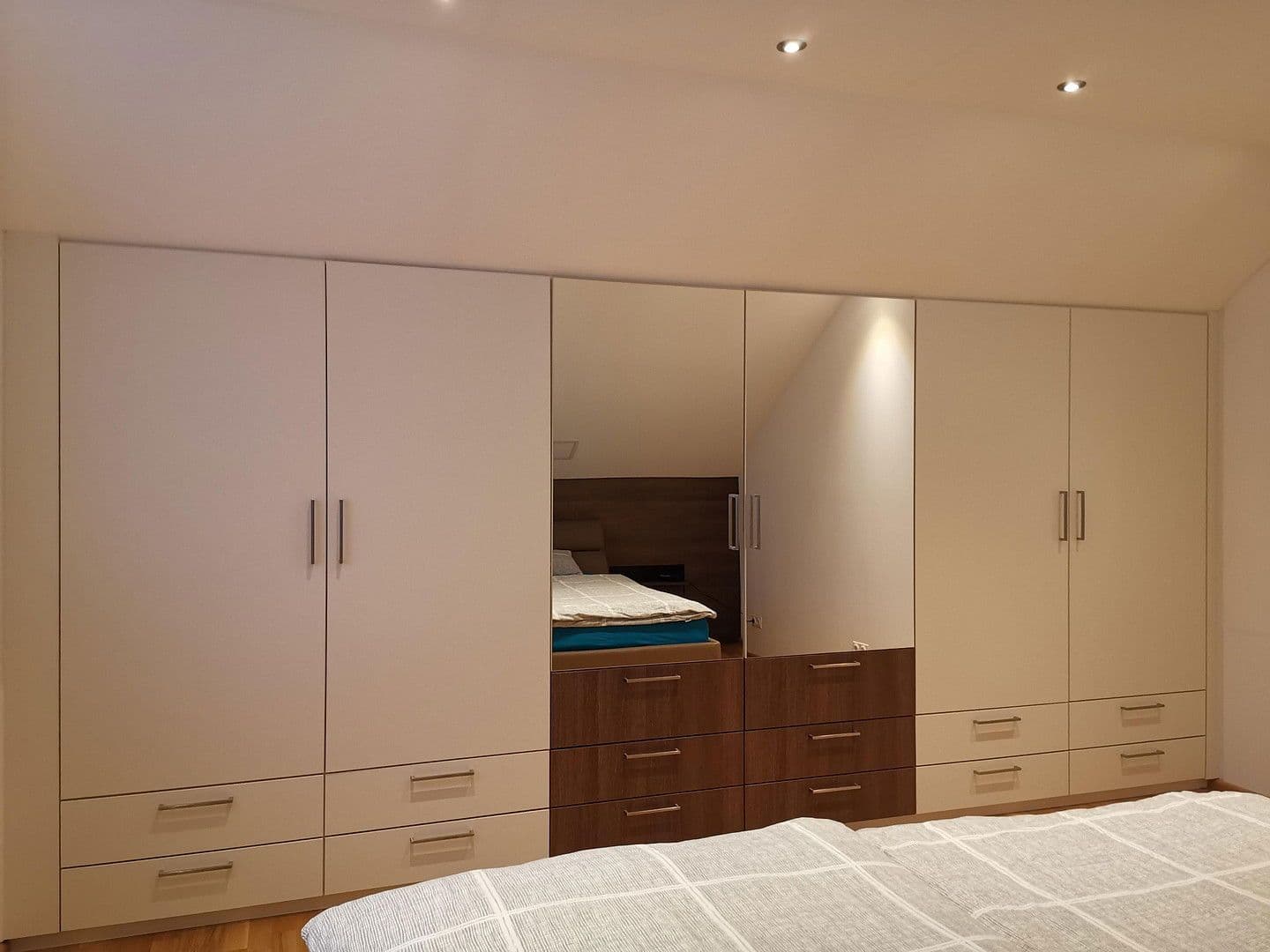 Prodej domu 187 m², pozemek 596 m², Lobbach, Bádensko-Württembersko Prodej domu 187 m², pozemek 596 m², Lobbach, Bádensko-Württembersko