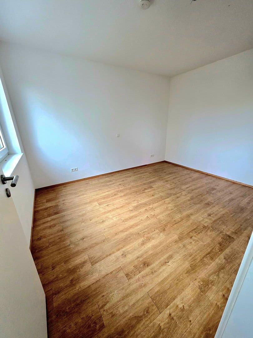 Pronájem bytu 2+kk 69 m², Waldshut-Tiengen, Bádensko-Württembersko Pronájem bytu 2+kk 69 m², Waldshut-Tiengen, Bádensko-Württembersko