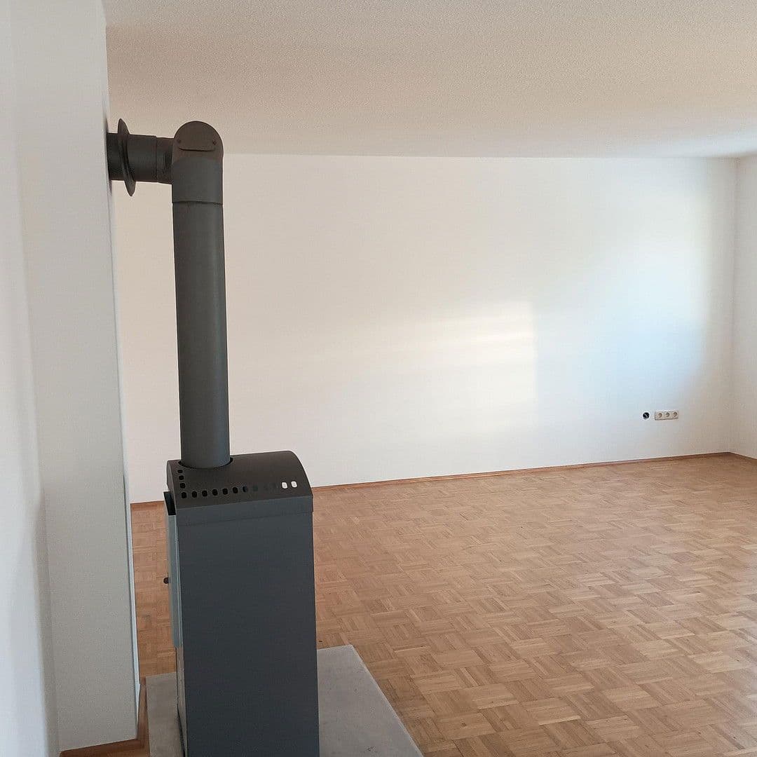 Prodej domu 129 m², pozemek 400 m², Raiffeisenweg 4, Perkam, Bavorsko Prodej domu 129 m², pozemek 400 m², Raiffeisenweg 4, Perkam, Bavorsko