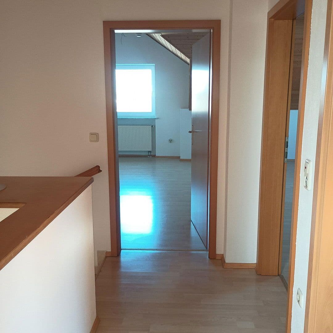 Prodej domu 129 m², pozemek 400 m², Raiffeisenweg 4, Perkam, Bavorsko Prodej domu 129 m², pozemek 400 m², Raiffeisenweg 4, Perkam, Bavorsko