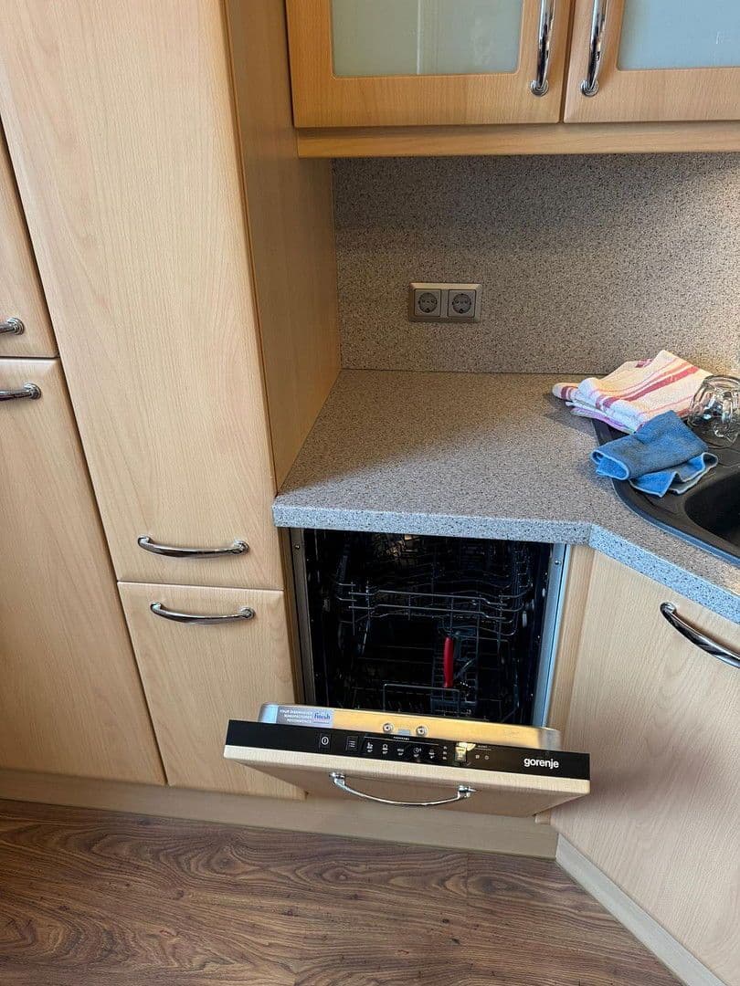 Prodej bytu 2+1 66 m², Seyringerstraße 17, Wien, Wien Prodej bytu 2+1 66 m², Seyringerstraße 17, Wien, Wien