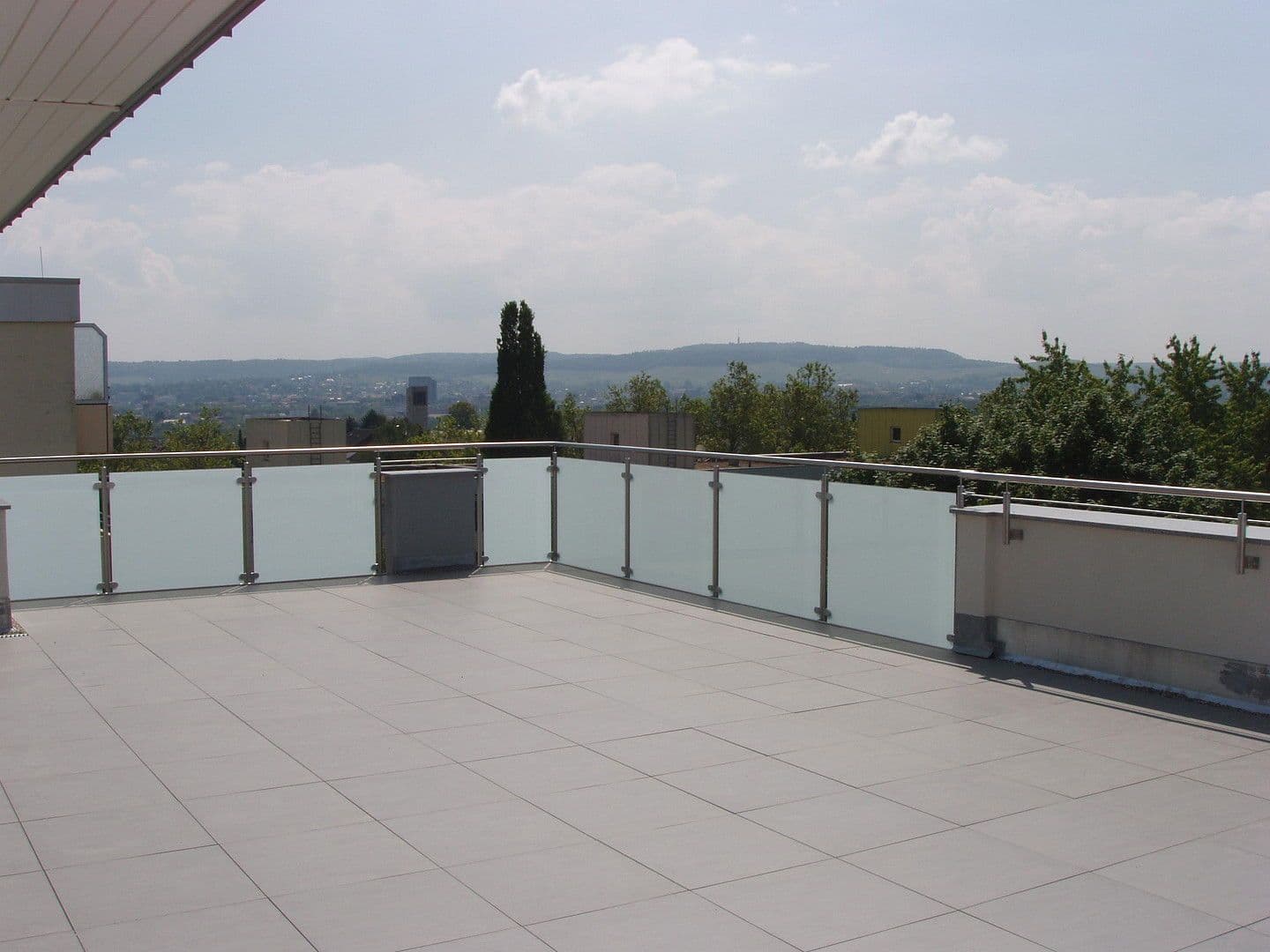 Pronájem bytu 4+kk 140 m², Pfaffenhofener Straße 10, Heilbronn Böckingen, Bádensko-Württembersko Pronájem bytu 4+kk 140 m², Pfaffenhofener Straße 10, Heilbronn Böckingen, Bádensko-Württembersko