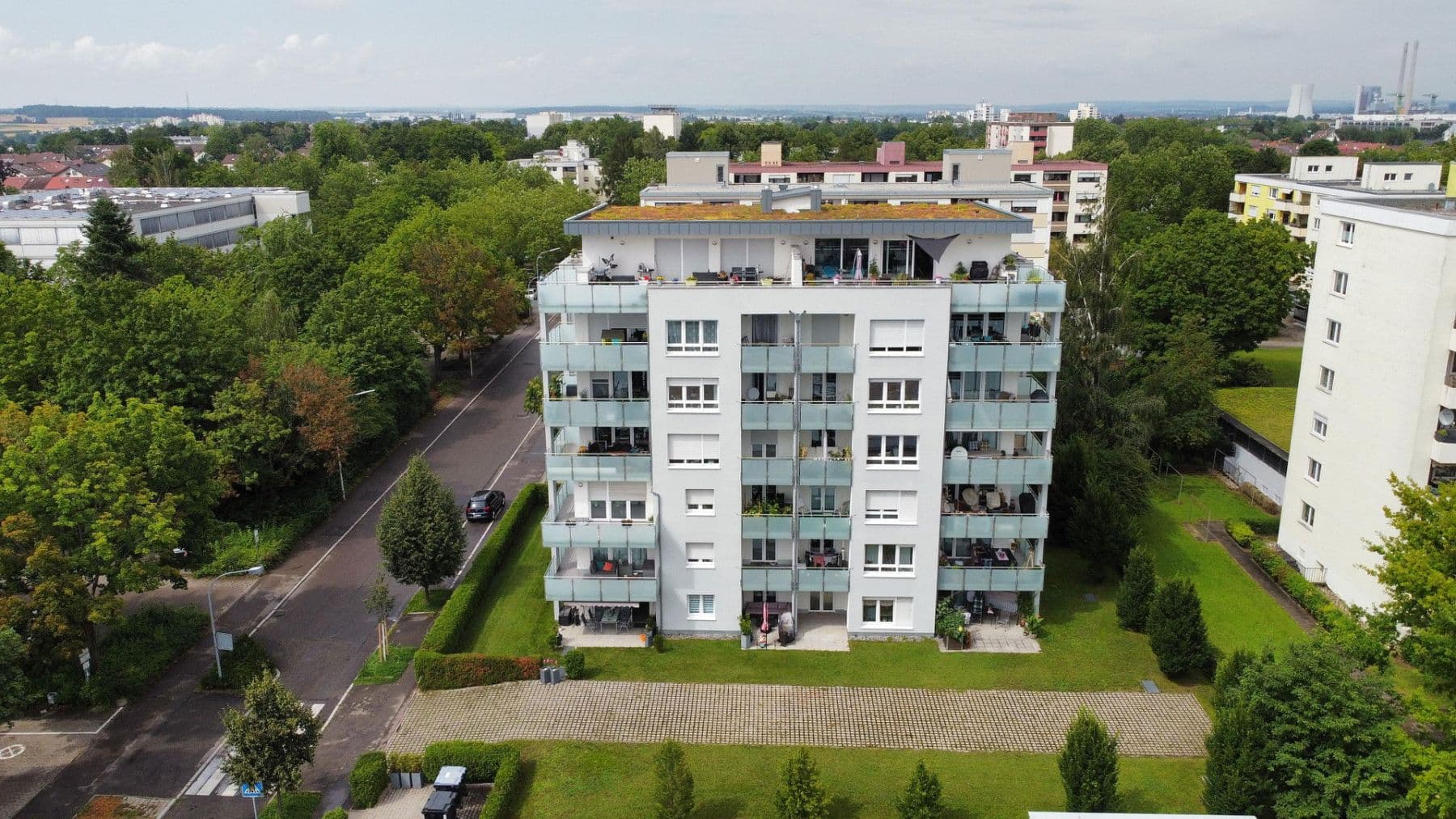 Pronájem bytu 4+kk 140 m², Pfaffenhofener Straße 10, Heilbronn Böckingen, Bádensko-Württembersko Pronájem bytu 4+kk 140 m², Pfaffenhofener Straße 10, Heilbronn Böckingen, Bádensko-Württembersko