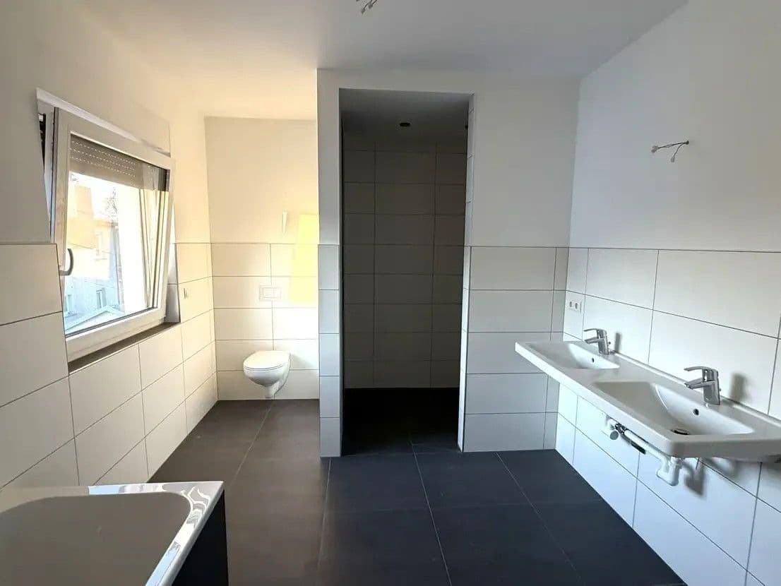 Pronájem domu 170 m², pozemek 441 m², Haydnstr. 42, Panketal, Braniborsko Pronájem domu 170 m², pozemek 441 m², Haydnstr. 42, Panketal, Braniborsko