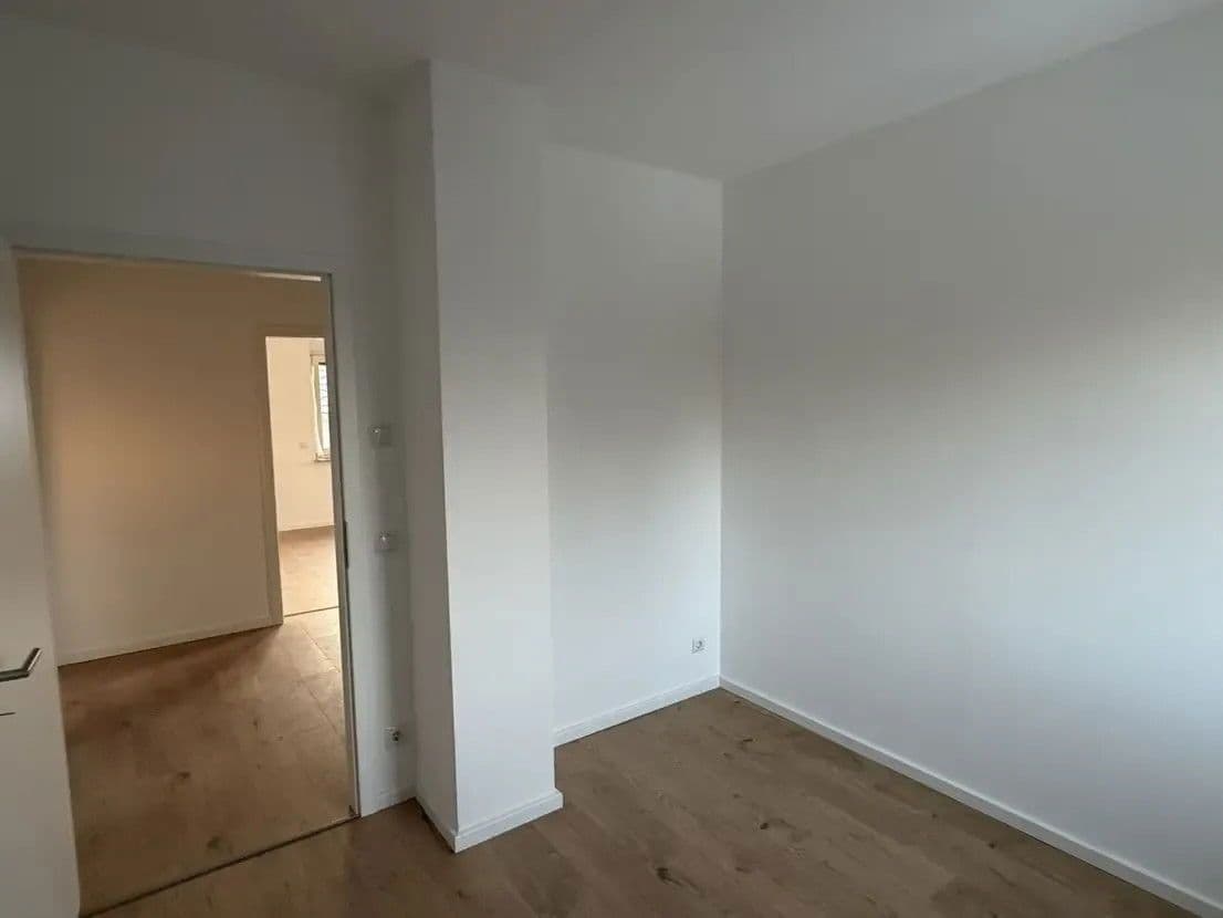 Pronájem domu 170 m², pozemek 441 m², Haydnstr. 42, Panketal, Braniborsko Pronájem domu 170 m², pozemek 441 m², Haydnstr. 42, Panketal, Braniborsko