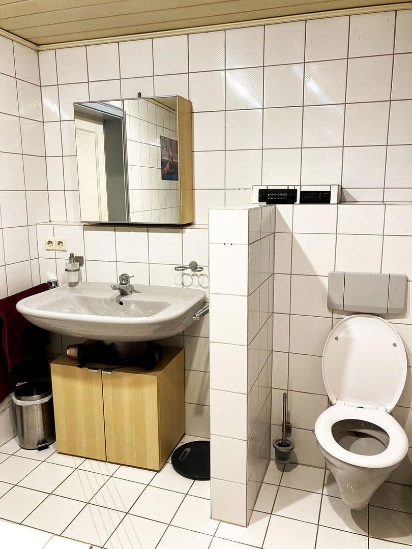 Prodej domu 167 m², pozemek 220 m², Baden-Baden, Bádensko-Württembersko Prodej domu 167 m², pozemek 220 m², Baden-Baden, Bádensko-Württembersko