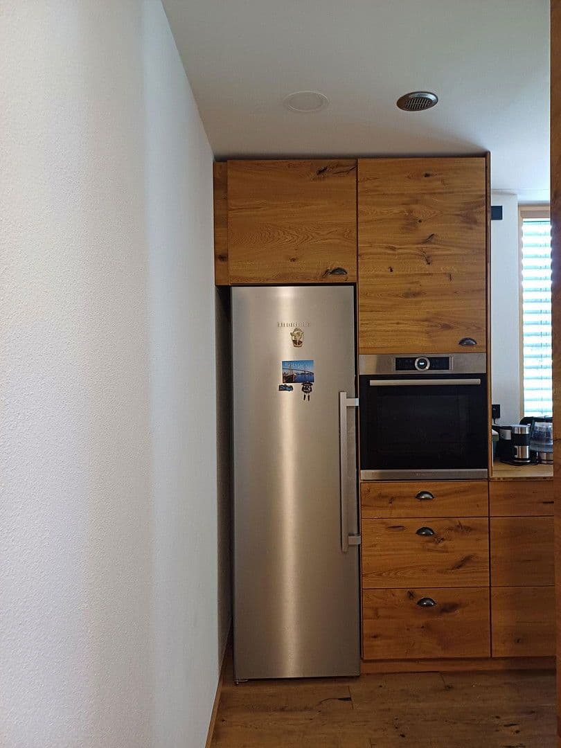 Prodej domu 243 m², pozemek 786 m², Hochbergweg1, Weilheim an der Teck, Bádensko-Württembersko Prodej domu 243 m², pozemek 786 m², Hochbergweg1, Weilheim an der Teck, Bádensko-Württembersko