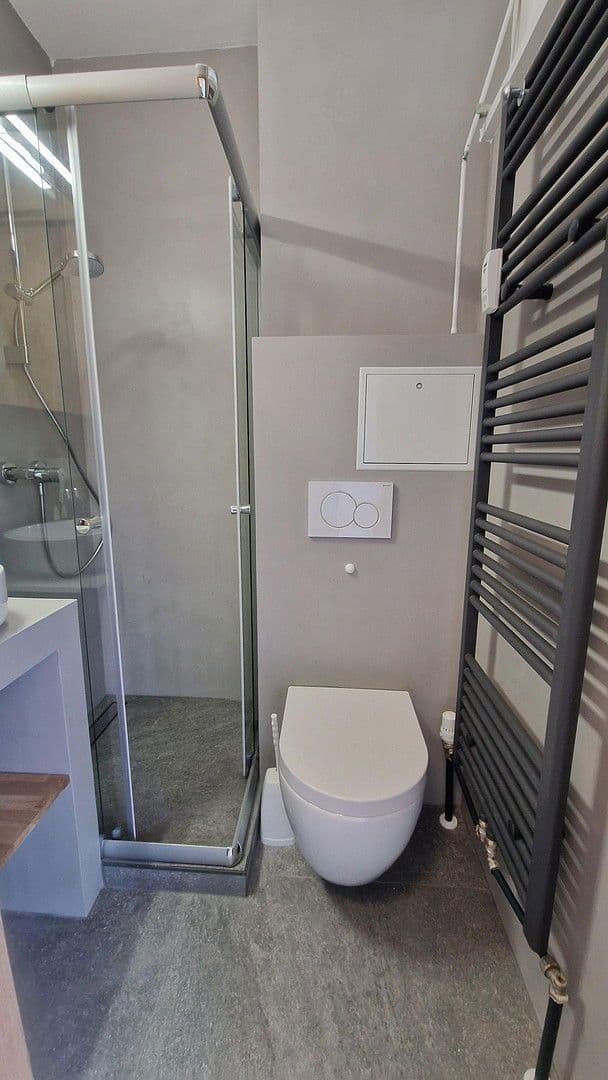 Pronájem bytu 1+1 27 m², München, Bavorsko Pronájem bytu 1+1 27 m², München, Bavorsko