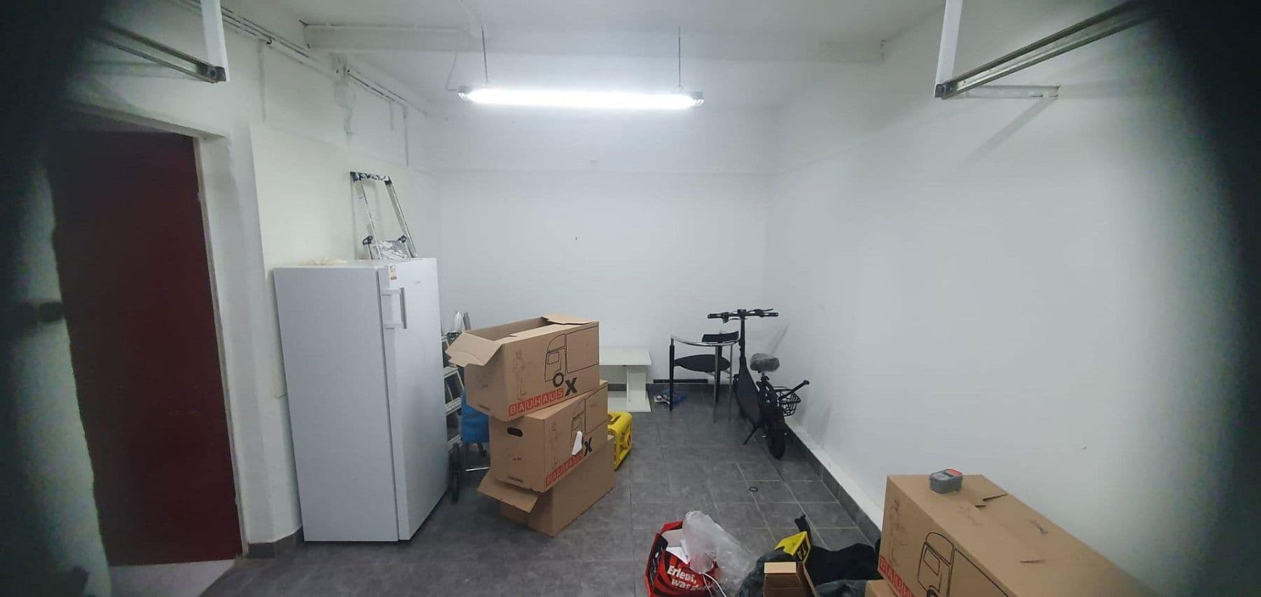 Pronájem nebytového prostoru 68 m², Altenhoferstr., Solingen, Severní Porýní-Vestfálsko Pronájem nebytového prostoru 68 m², Altenhoferstr., Solingen, Severní Porýní-Vestfálsko