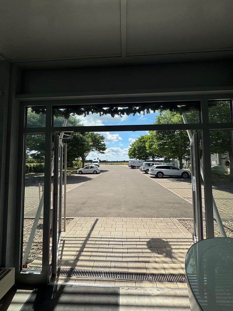 Pronájem nebytového prostoru 10.000 m², Kirchstr. 32, Gommersheim, Porýní-Falc Pronájem nebytového prostoru 10.000 m², Kirchstr. 32, Gommersheim, Porýní-Falc