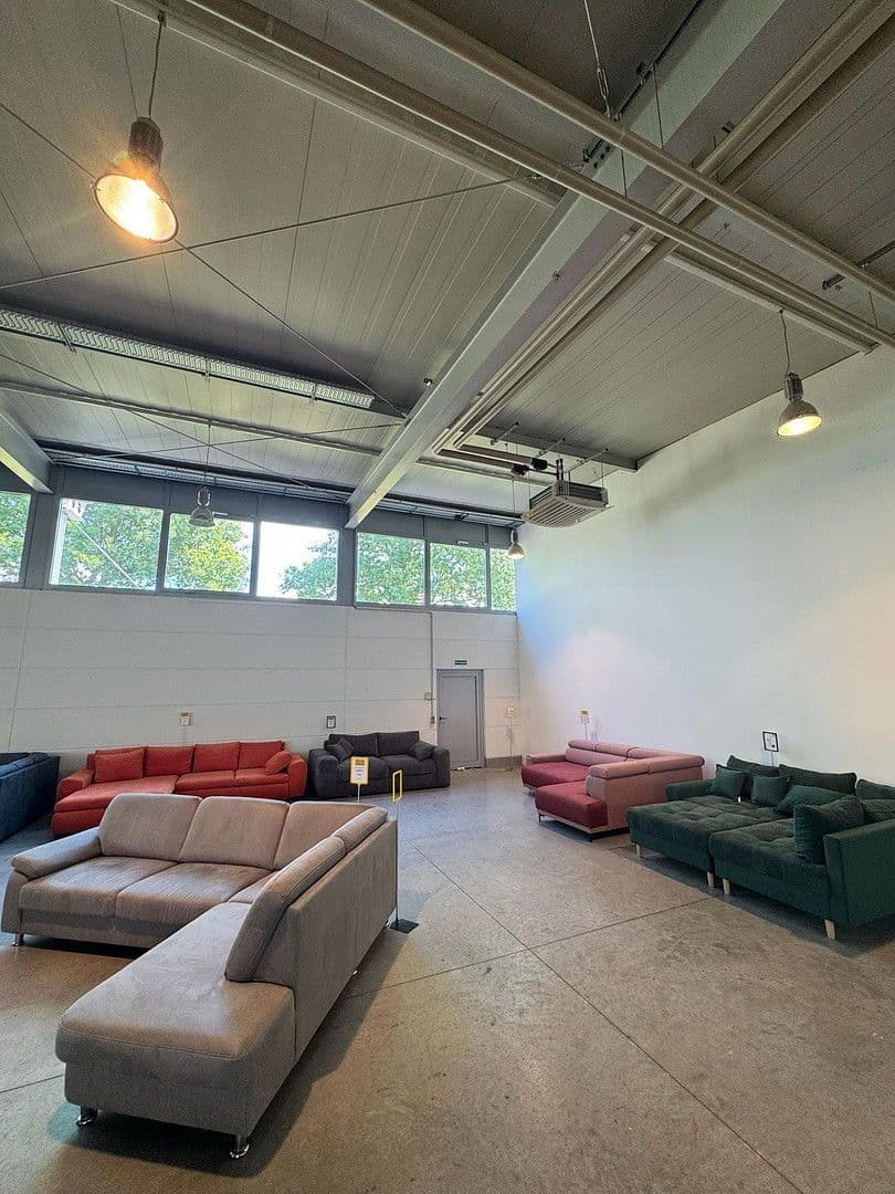 Pronájem nebytového prostoru 10.000 m², Kirchstr. 32, Gommersheim, Porýní-Falc Pronájem nebytového prostoru 10.000 m², Kirchstr. 32, Gommersheim, Porýní-Falc