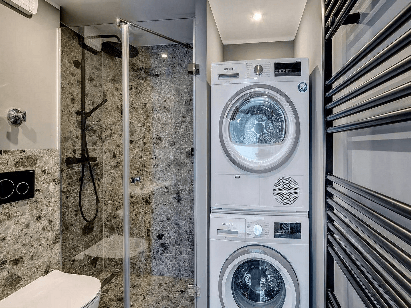 Pronájem bytu 1+1 34 m², München, Bavorsko Pronájem bytu 1+1 34 m², München, Bavorsko